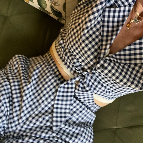 Nika Tang high waisted pants and cropped top gingham set - Picture 3 of 10